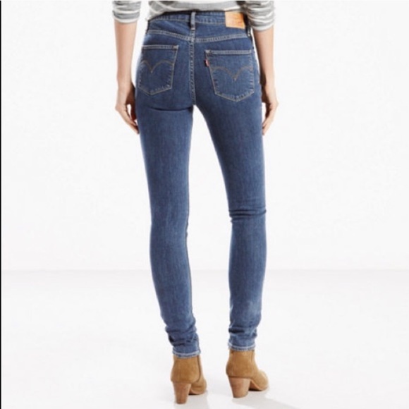 Levi’s 721 High Waisted Jeans - Picture 8 of 8